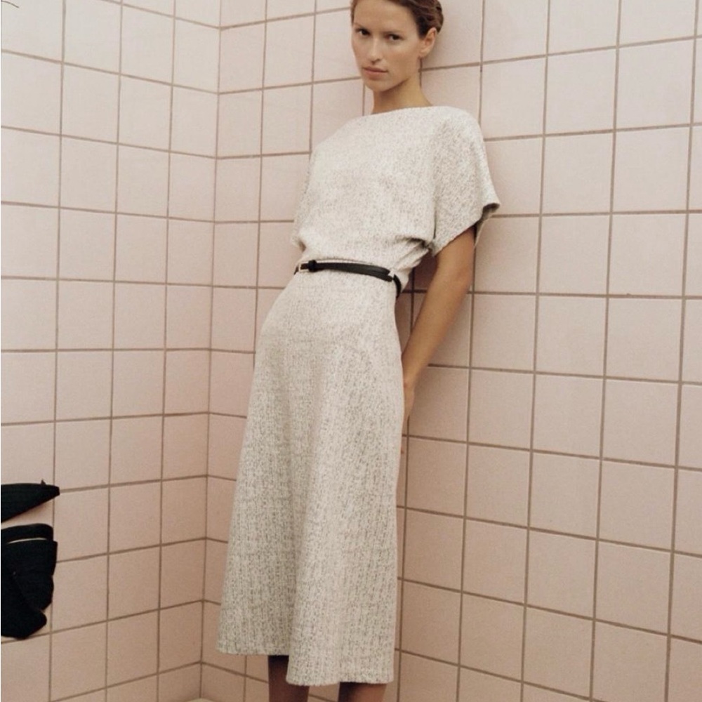 Zara Cream Tweed Midi Skirt with Black Belt